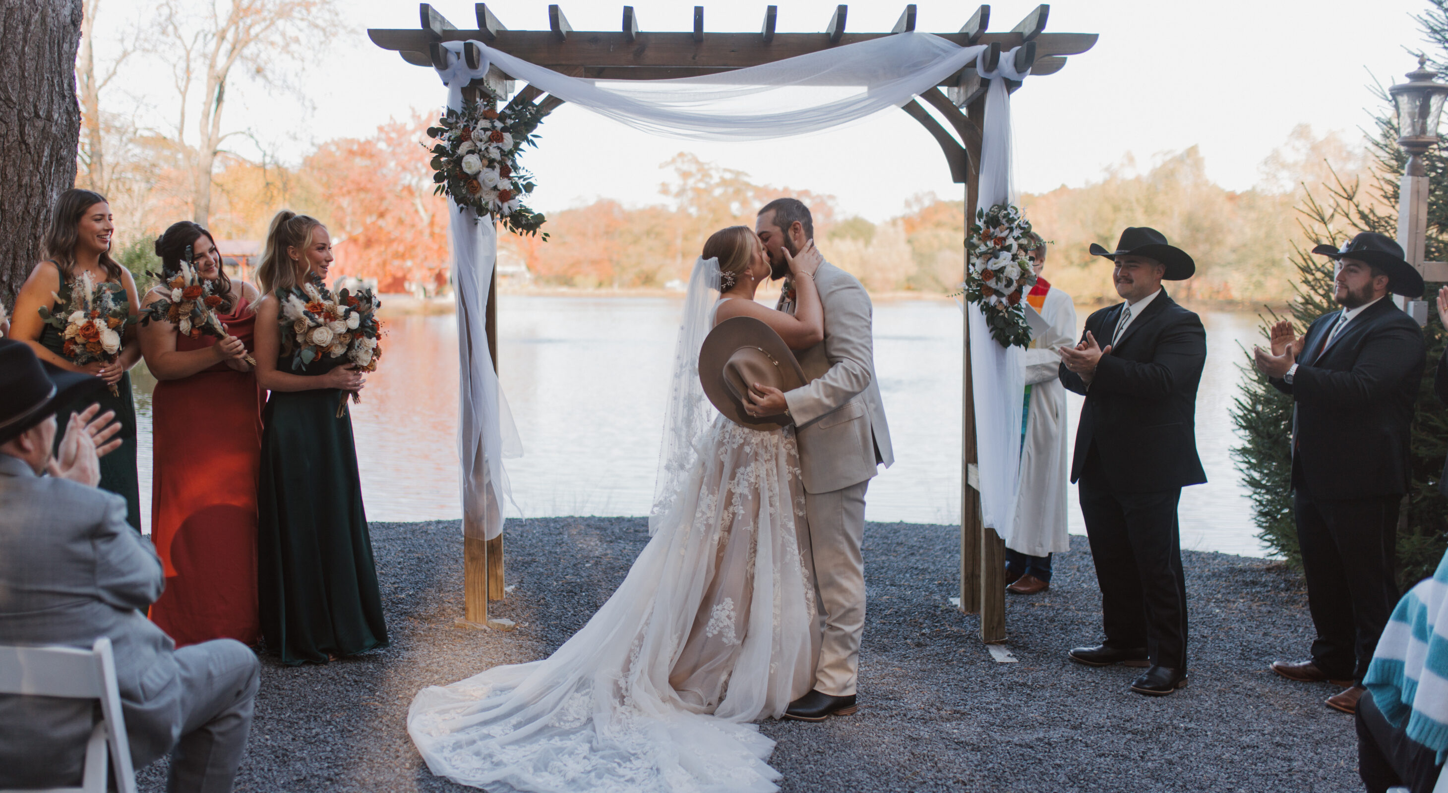 Lakeside wedding ceremony at Mt. Pocono resort
