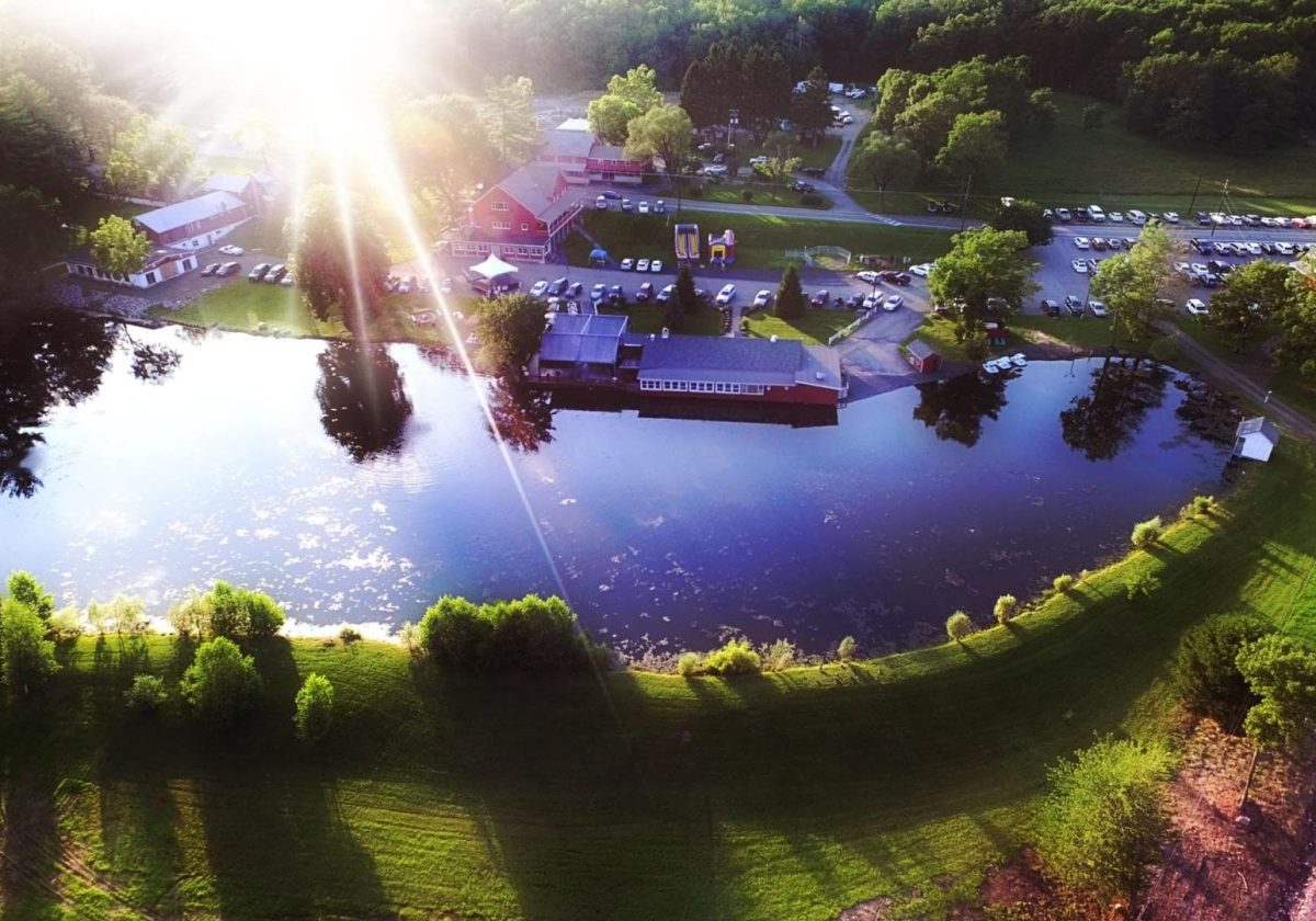 Lakeside restaurant at mountain resort in the Poconos