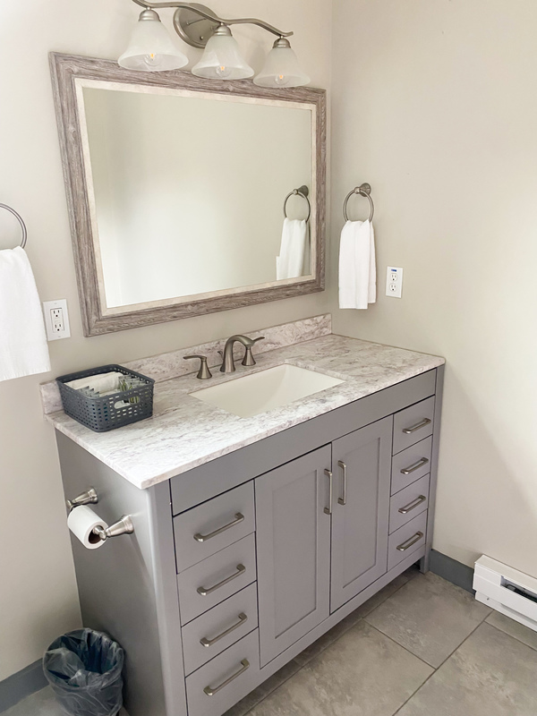 bathroom in cottage at rustic Poconos resort