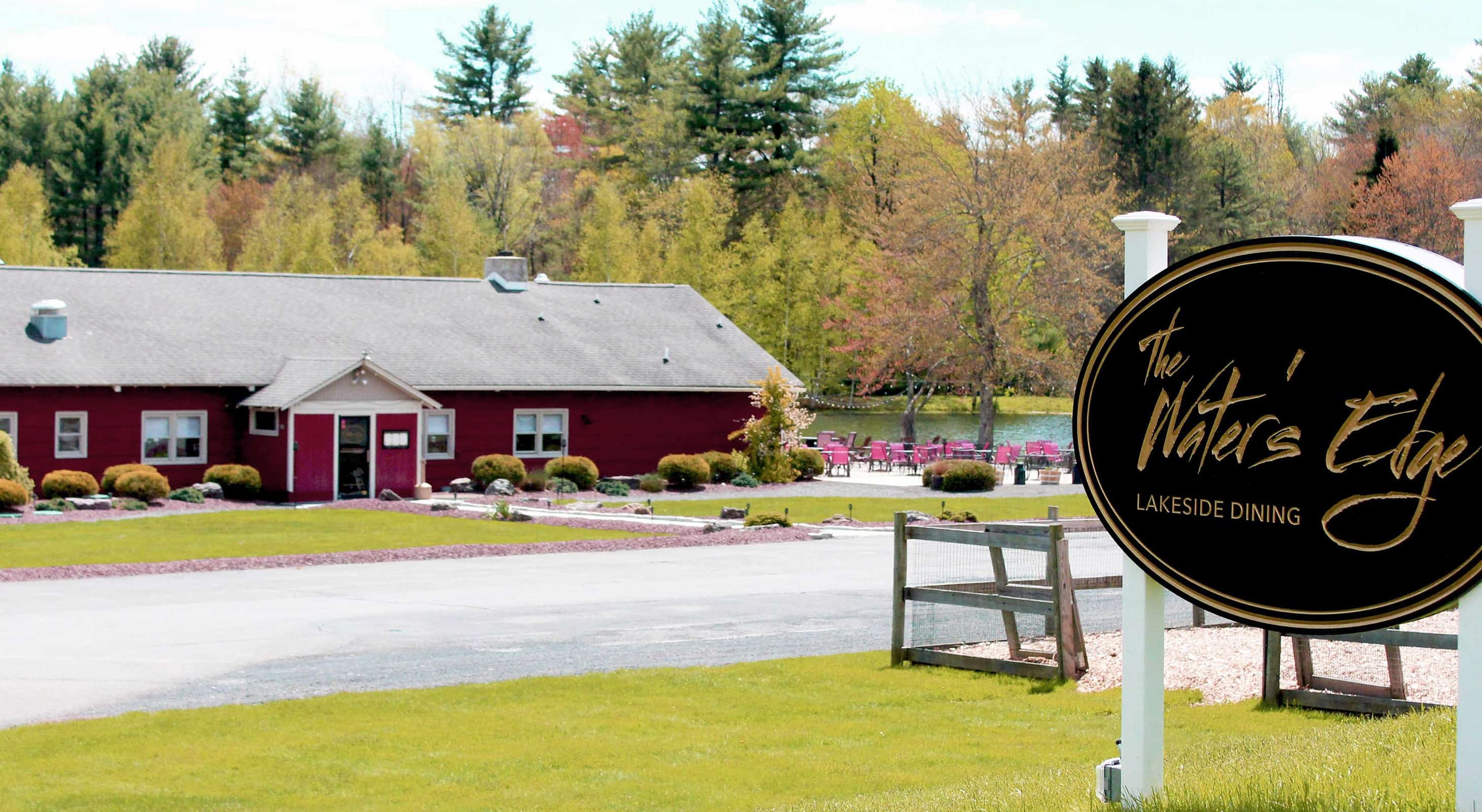 The Water's Edge Restaurant lakeside dining in Mount Pocono, PA