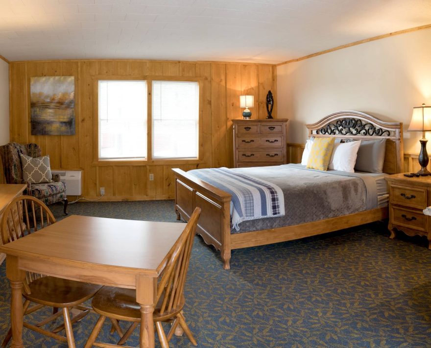 Guest room at Grange Valley inn Poconos
