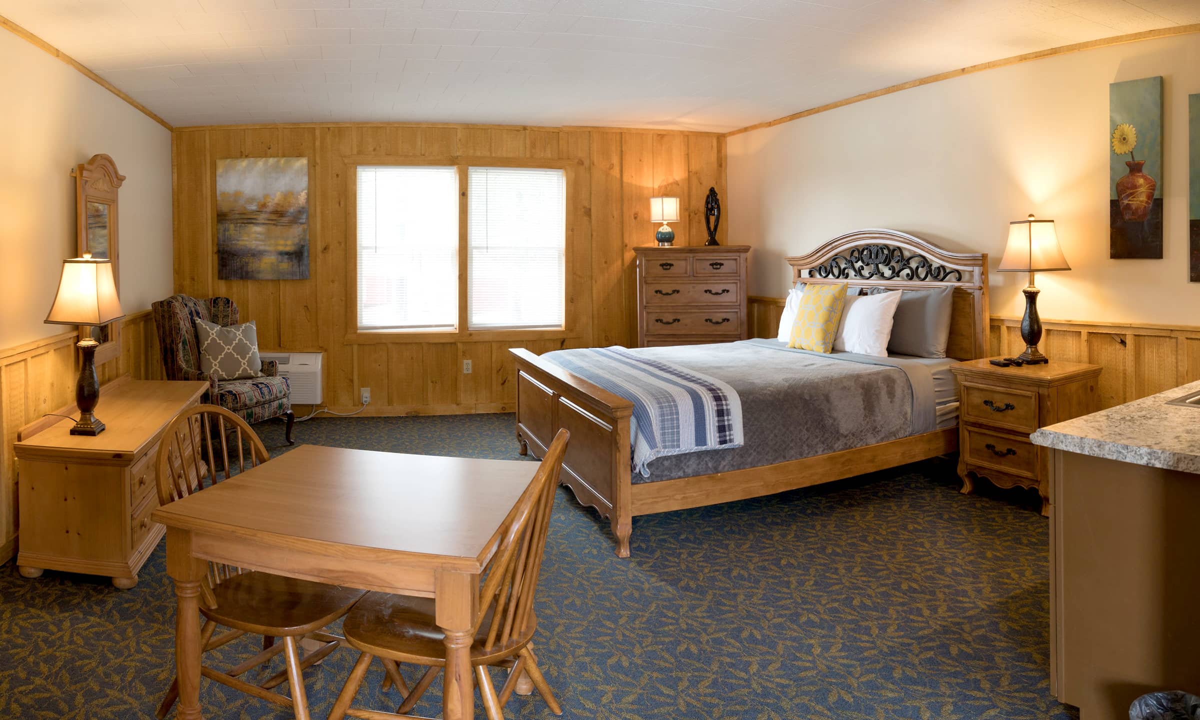 Guest room at Grange Valley inn Poconos