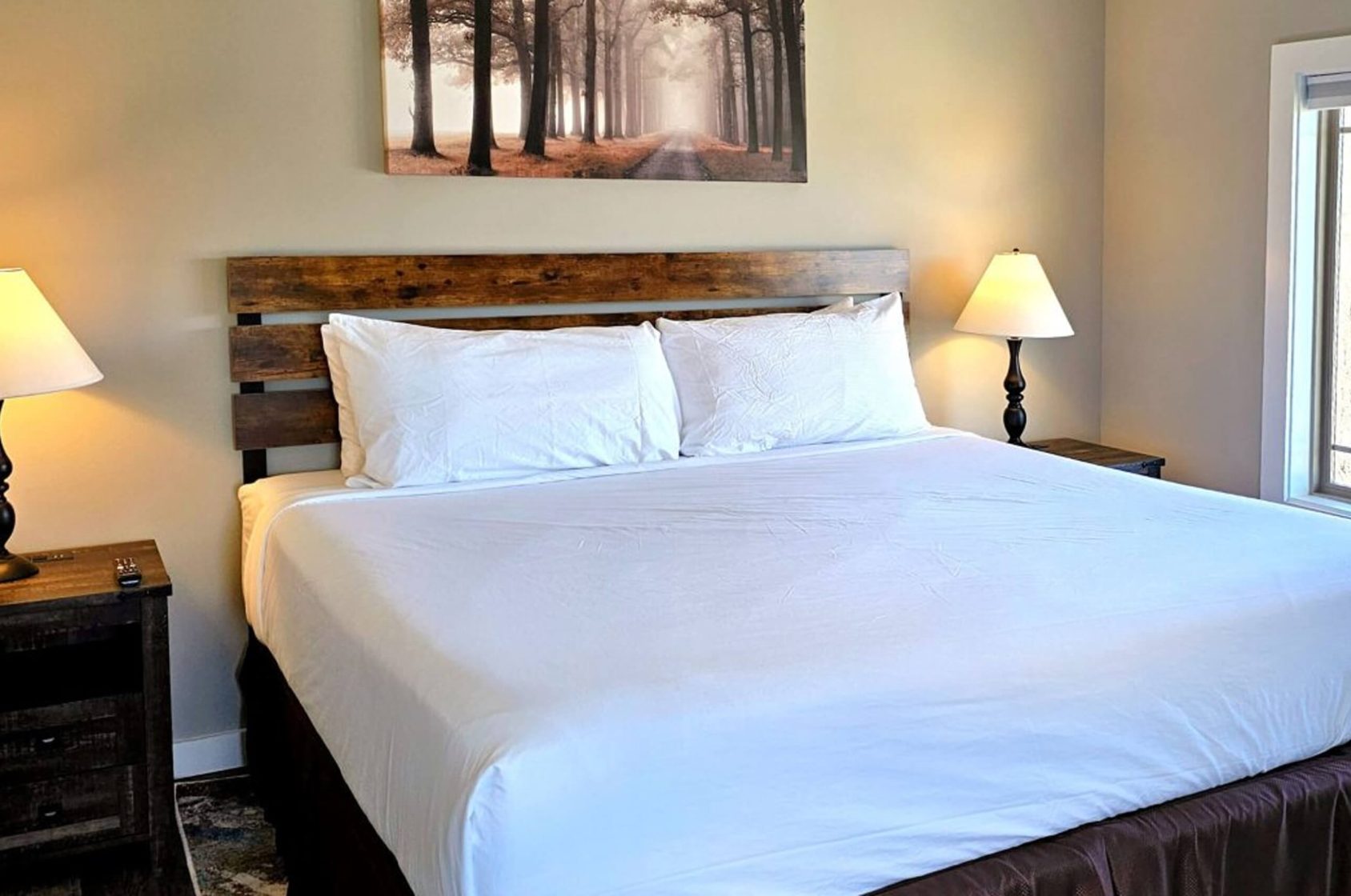 lodging at renovated Poconos hotel