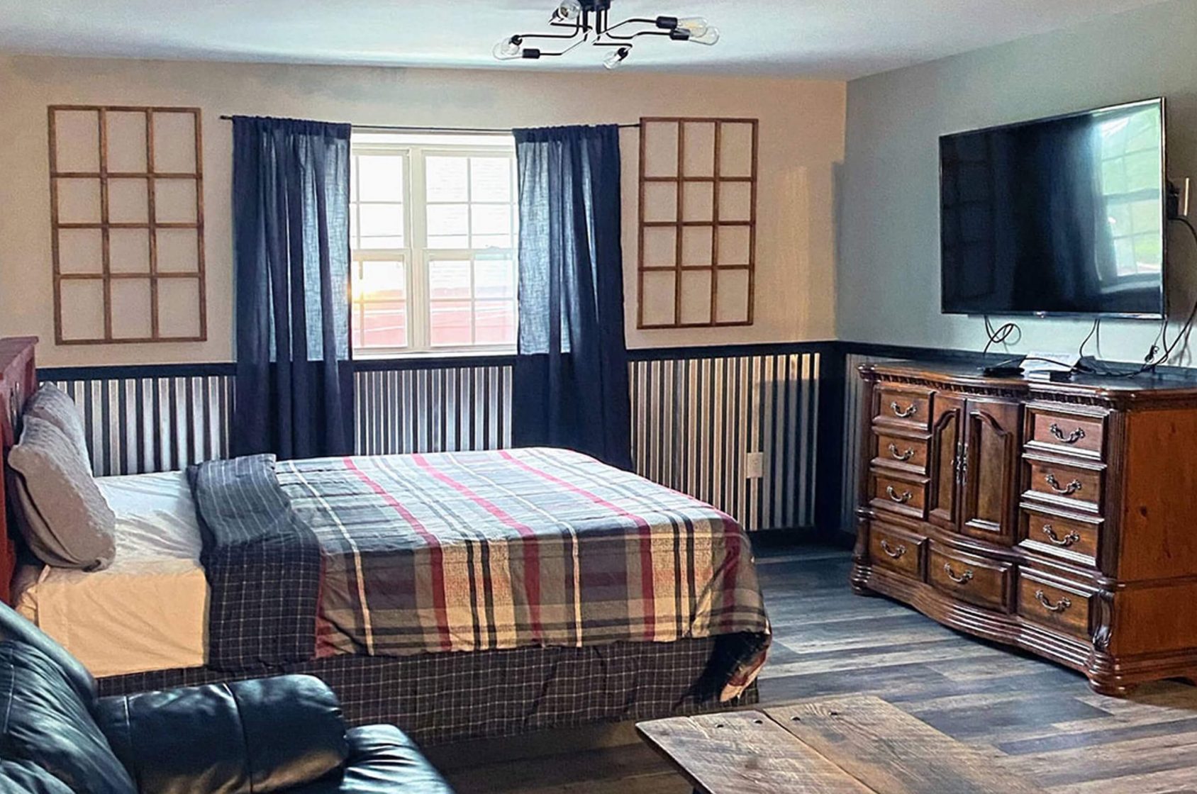 lodging at renovated Poconos hotel