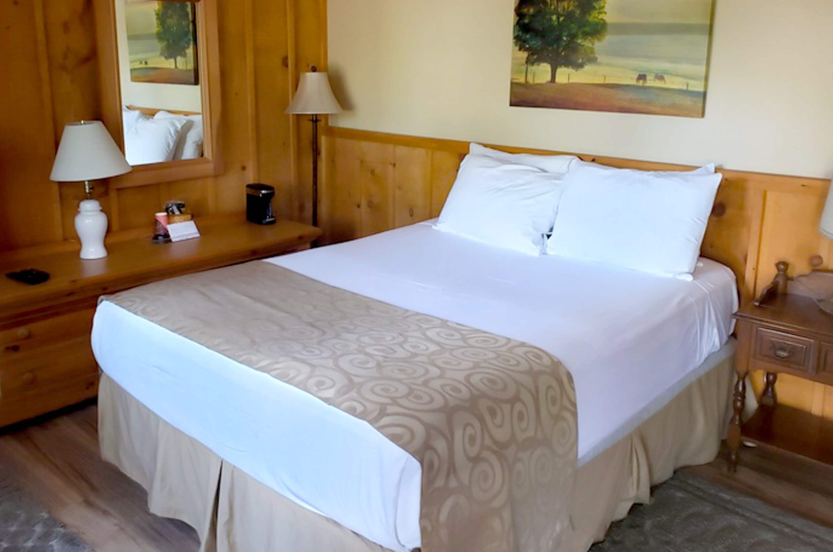 lodging at renovated Poconos hotel