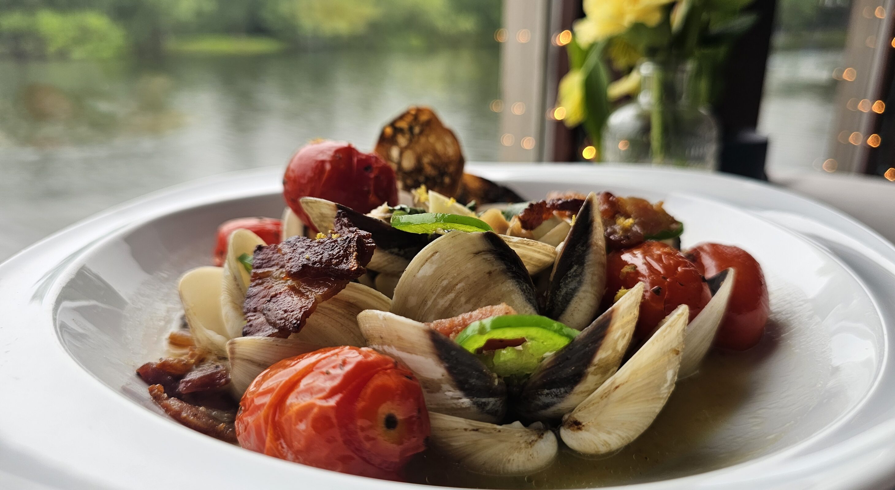 Clams by the lake at Poconos restaurant